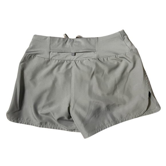 NEW Nike Women’s Dri-FIT 3'' Running Active Athletic Shorts Grey X-Small NWT - Picture 2 of 4